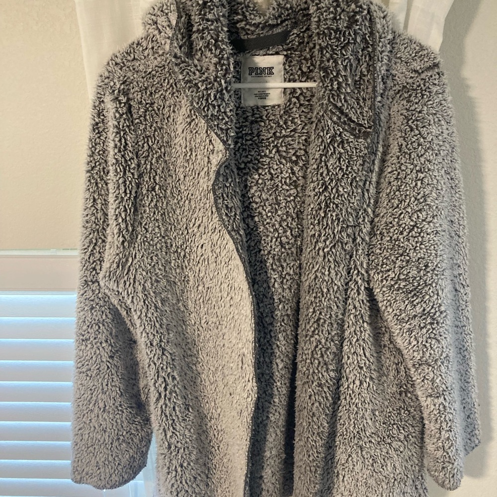PINK Victoria's Secret Women's Gray Sherpa Jacket